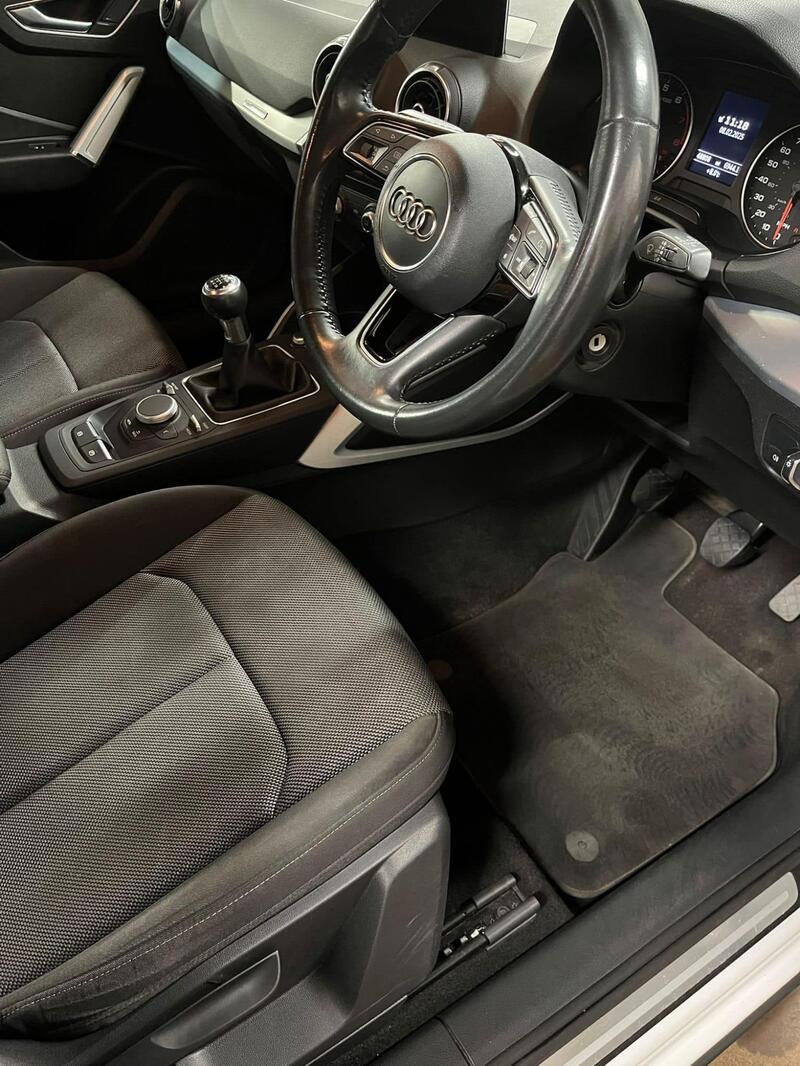 AUDI Q2