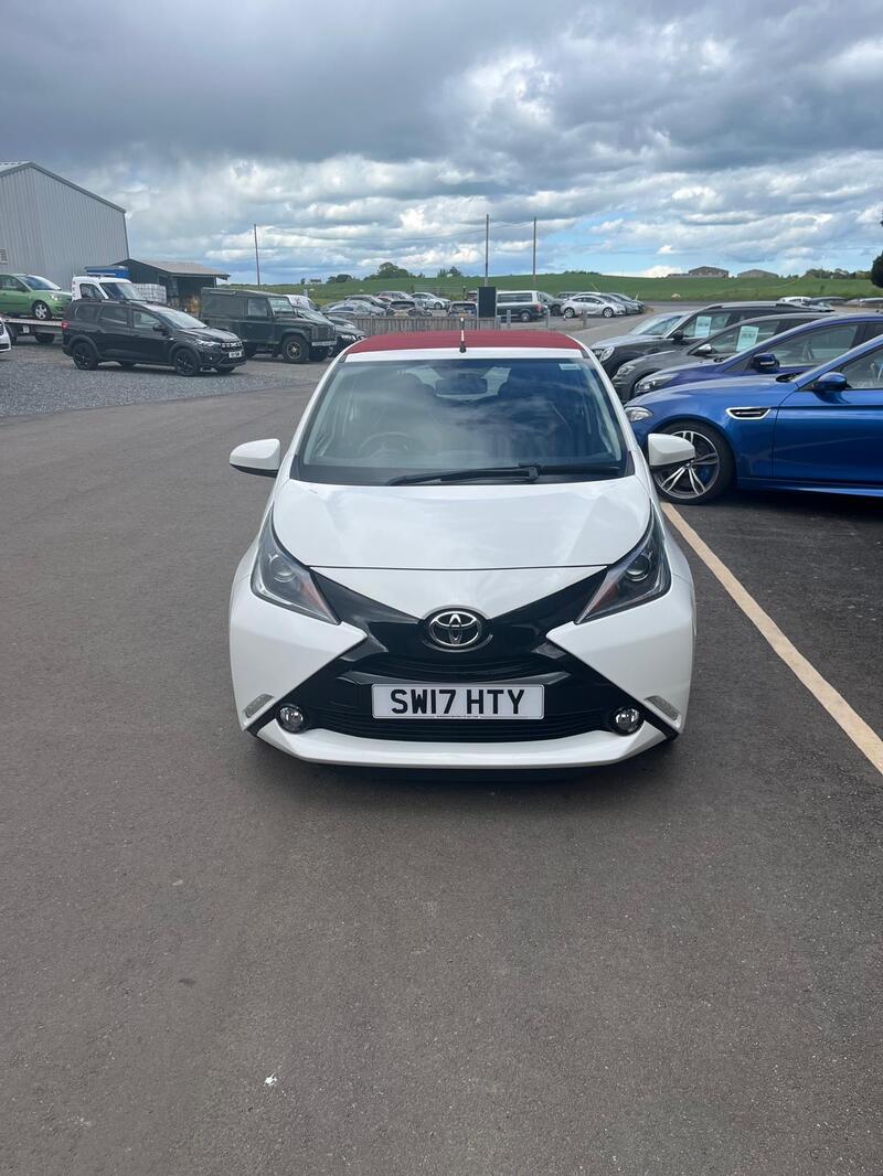 TOYOTA AYGO