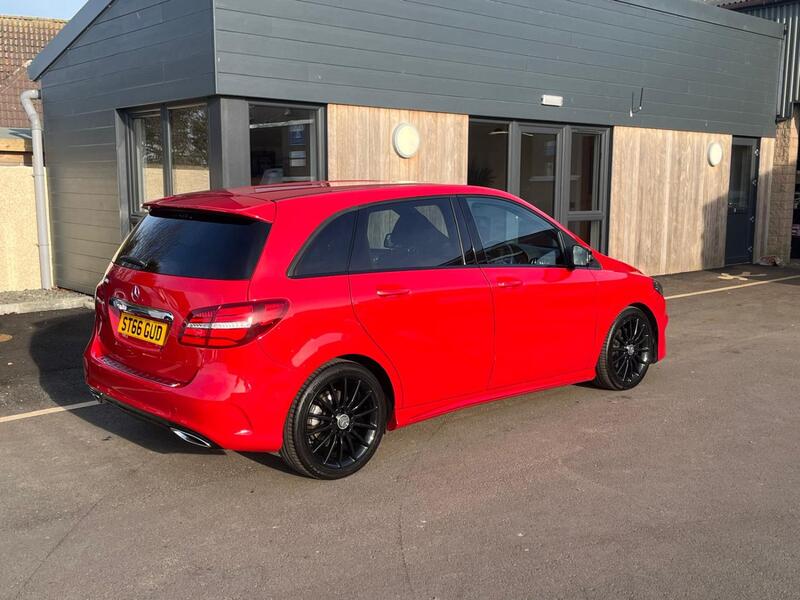 MERCEDES-BENZ B CLASS