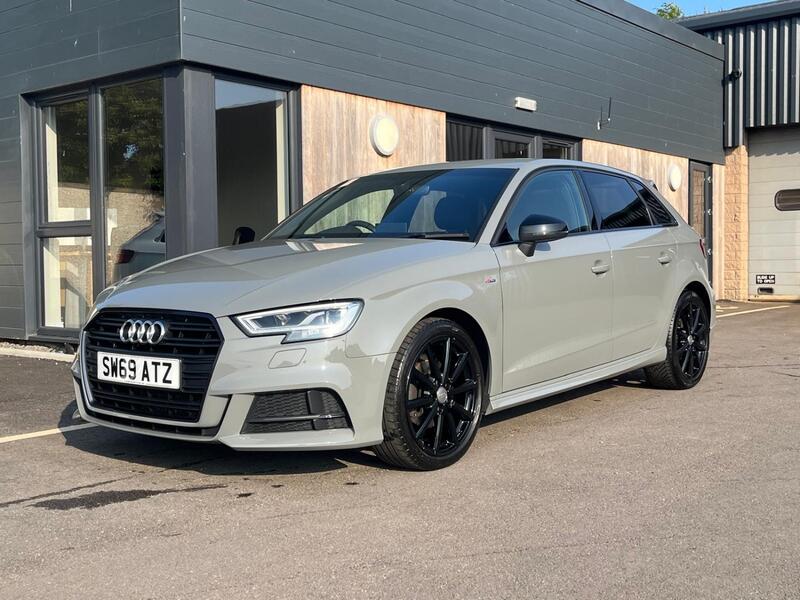 View AUDI A3 1.0 TFSI 30 Black Edition