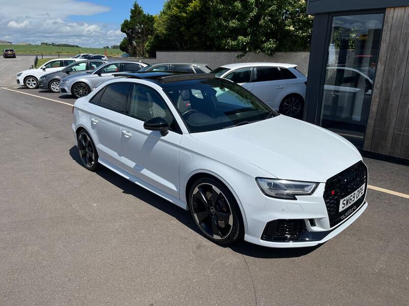 View AUDI RS3 2.5 TFSI Audi Sport Edition