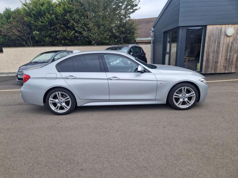 View BMW 3 SERIES 2.0 320d xDrive M Sport Saloon Automatic