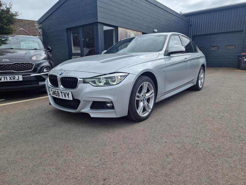 View BMW 3 SERIES 2.0 320d xDrive M Sport Saloon Automatic