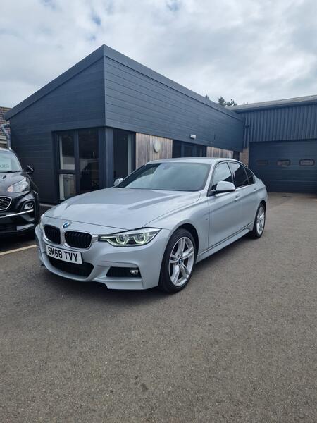 BMW 3 SERIES 2.0 320d xDrive M Sport Saloon Automatic