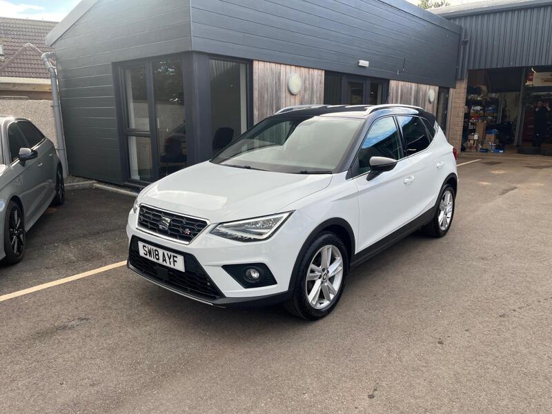 View SEAT ARONA 1.0 TSI FR